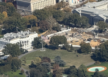 Ndërhyrja historike në Shtëpinë e Bardhë, kolonat e njohura pothuajse të hequra