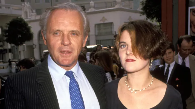 Anthony Hopkins flet për ndarjen nga vajza: E lashë pas, bëra çfarë munda Anthony Hopkins flet për ndarjen nga vajza: E lashë pas, bëra çfarë munda