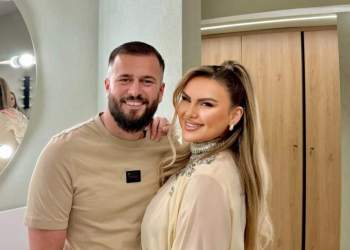 Çifti i ‘Përputhen’ bëhen prindër, ky është emri i veçantë i vajzës