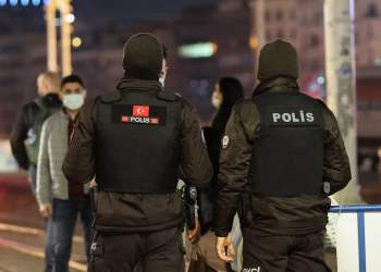 Operacion kundër drogës në Turqi/ 19 emra të showbiz-it nën hetim, këngëtarja arrestohet pak orë para se të fejohej