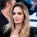 Si e ruan bukurinë Angelina Jolie në moshën 50-vjeçare?