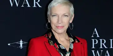 Annie Lennox u diagnostikua me ADHD në moshën 70 vjeçare. Cilat janë shenjat e çrregullimit tek të rriturit?