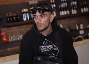 “Mos i lejoni fëmijët të dëgjojnë muzikën time”/ Buta flet për repin, këshilla që ka për prindërit