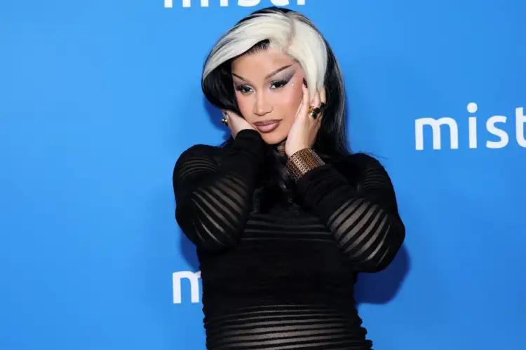 Rrëfimi i pazakontë i reperes Cardi B: Nuk i kam larë flokët për tre muaj