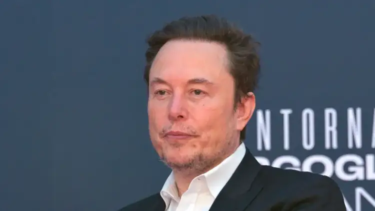 Forbes: Pasuria e Elon Musk për pak kohë kaloi gjysmën e trilionit dollarëve