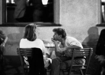 Burrat që dëgjojnë gratë e tyre kanë martesë dhe jetë më të suksesshme!