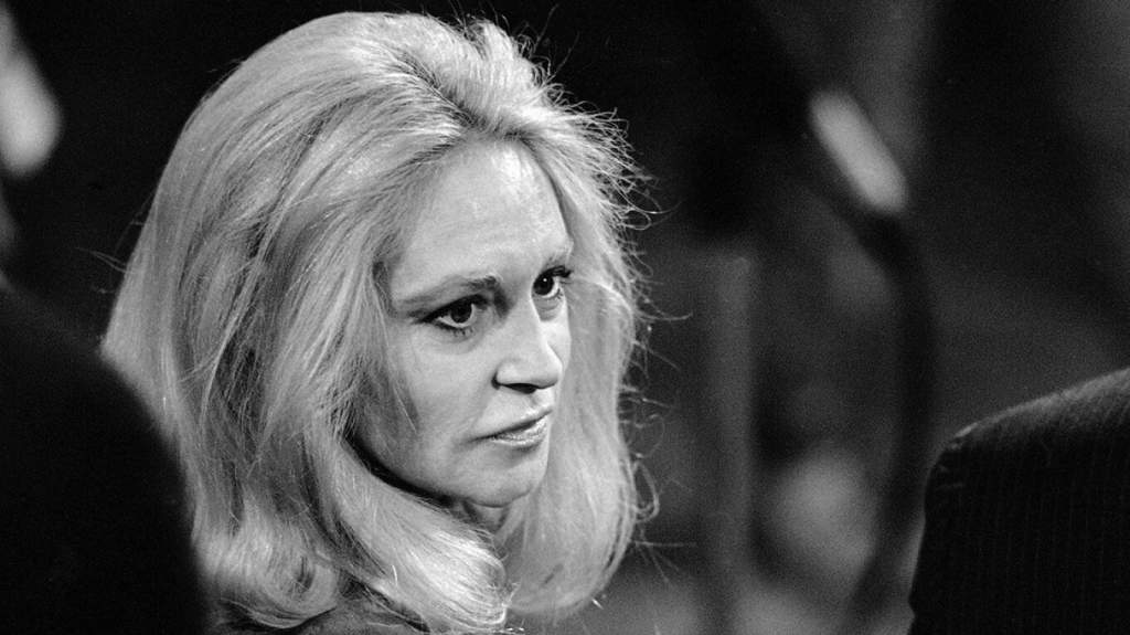 Ndërron jetë Joan Kennedy, gruaja e senatorit të Massachusetts Ted Kennedy