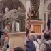Skandal në Vatikan/ Burri urinon në altarin e Shën Pjetrit, Papa Leo XIV i tronditur nga akti