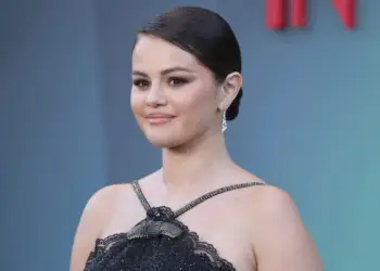Pse Selena Gomez zgjedh shpesh të largohet nga rrjetet sociale?
