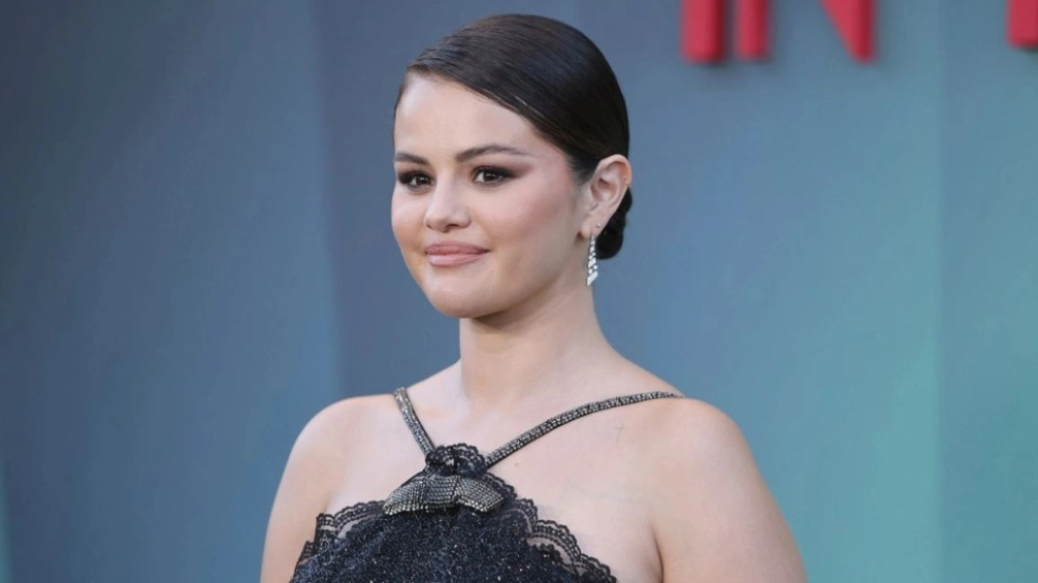 Pse Selena Gomez zgjedh shpesh të largohet nga rrjetet sociale? Pse Selena Gomez zgjedh shpesh të largohet nga rrjetet sociale?