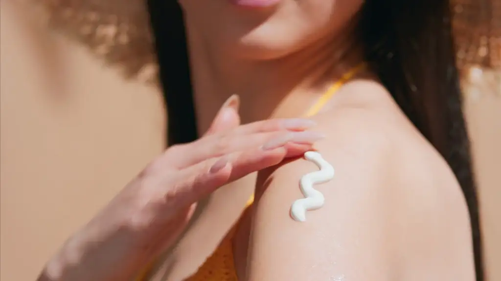 Skandali i kremrave kundër diellit në Australi! Në letër ishte SPF 50+, por realiteti ishte ndryshe