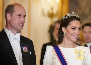 Rikthimi historik i Kate Middleton: kurora e rrallë e Mbretëreshës Nënë