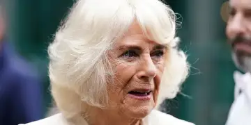 Eksperti mbretëror: Mbretëresha Camilla e “lexoi” Meghan Markle më shpejt se Charles