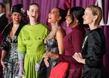 Pse kritikët po e quajnë ‘All’s Fair’ të Kim Kardashian si “shfaqjen më të keqe televizive të vitit”