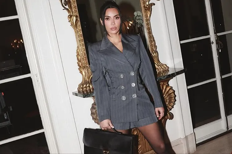 Kim Kardashian dëshiron të bëhet si babai i saj dhe e dha përsëri provimin e jurisprudencës. A e kaloi këtë herë?