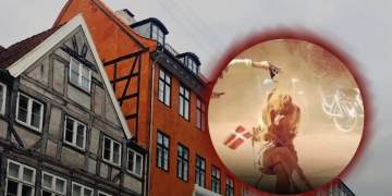 Tradita e çuditshme daneze: Kanellë mbi kokë për ata që kanë mbetur beqarë në ditëlindjen e 25-të!