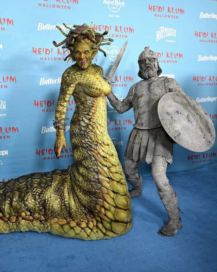 Mbretëresha e Halloween-it: Heidi Klum mahnit me kostumin e saj mitologjik