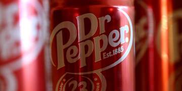 Vendim historik në Teksas: Coca-Cola humbet të drejtën për të shpërndarë Dr. Pepper