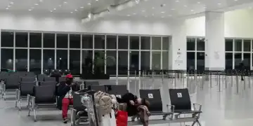 Dronët shkaktojnë kaos në Belgjikë: Brukseli dhe Liège mbyllin aeroportet pas alarmit të sigurisë