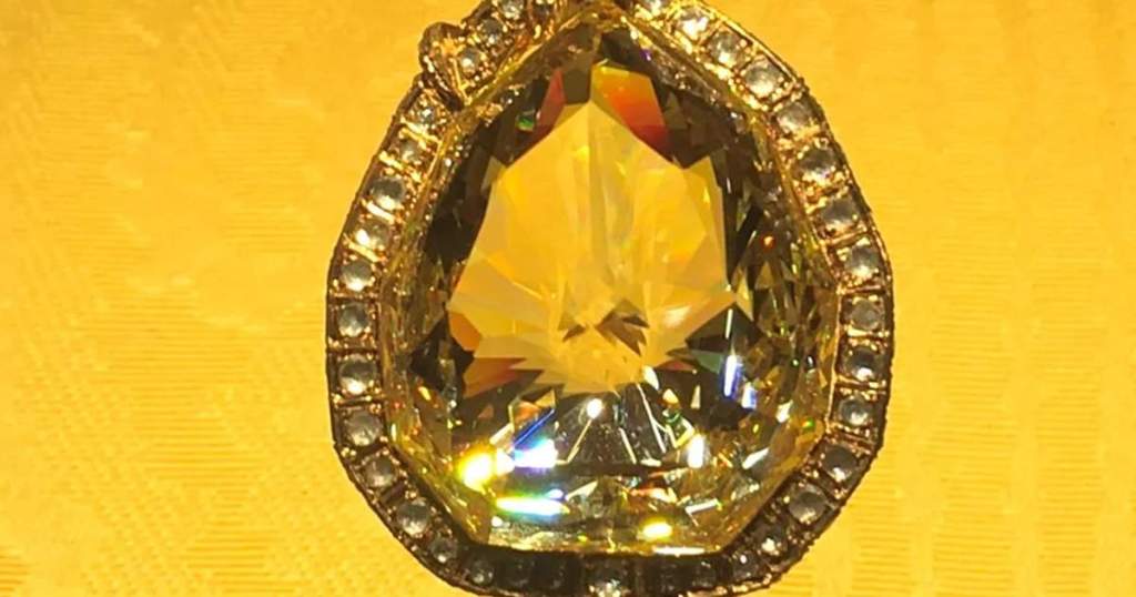 Pas një shekulli mister, zbulohet në Kanada “Diamanti Fiorentin” i dinastisë Habsburg
