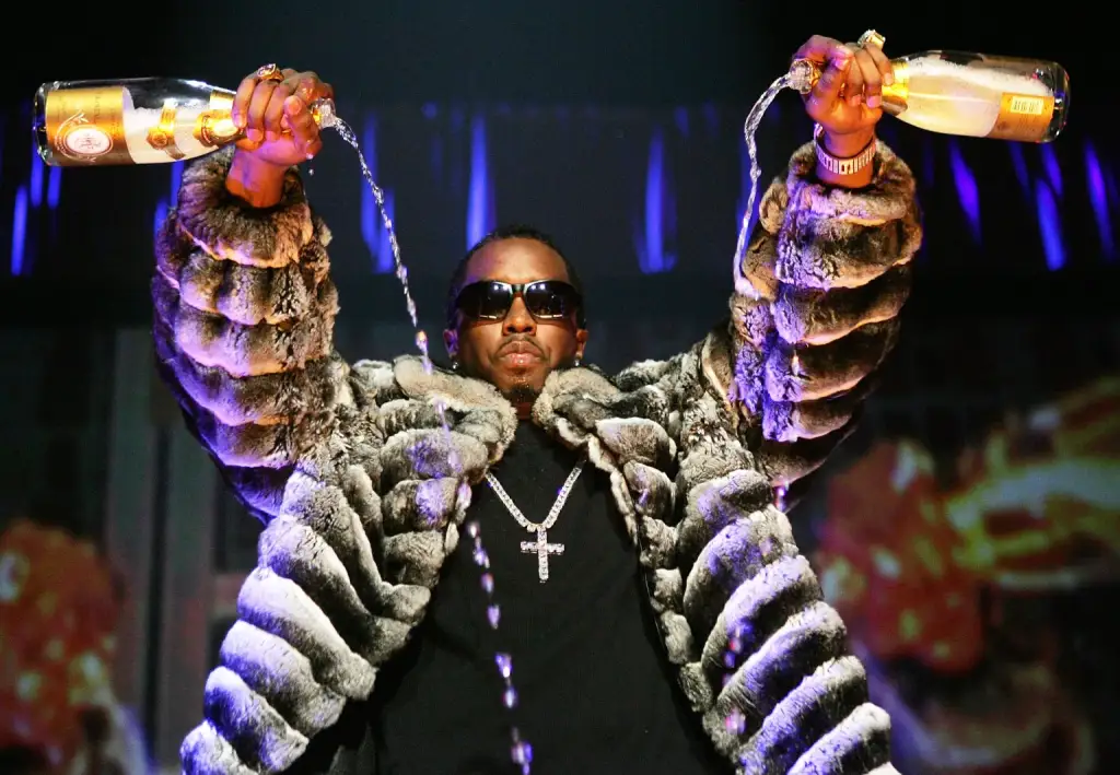 P. Diddy përjeton një tjetër skandal në burg: Kapet mat duke konsumuar alkool!