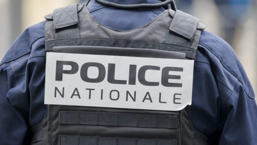 Tre vajza arrestohen në Francë për planifikimin e sulmit terrorist, dyshohet për përmbajtje pro-xhihadiste në TikTok