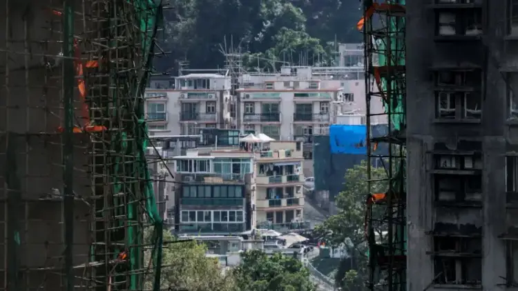 Tragjedia në Hong Kong: Bilanci i viktimave arrin në 128, alarmet e zjarrit nuk funksionuan