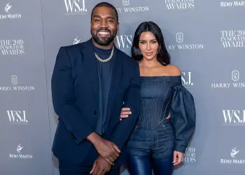 “Nuk më ka telefonuar asnjëherë”/ Kim Kardashian rrëfen të vërtetën për Kanye West në episodin më emocional