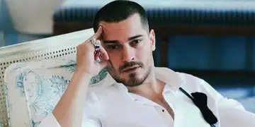 Zyrtarisht, Cagatay Ulusoy mashkulli më i pashëm i Turqisë për vitin 2025