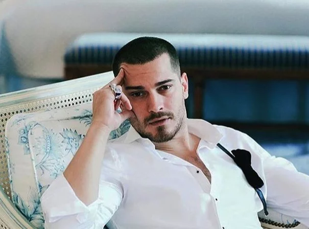 Zyrtarisht, Cagatay Ulusoy mashkulli më i pashëm i Turqisë për vitin 2025