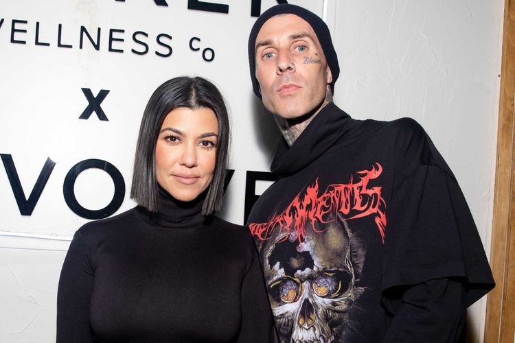 Kourtney Kardashian i dedikon një mesazh emocional Travis Barker për 50-vjetorin: Ti je lideri i familjes sonë