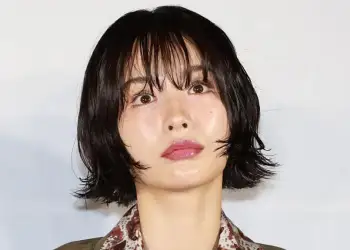 Hyrje e frikshme në banesë, ylli i K-pop-it kap hajdutin në flagrancë