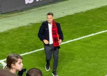 Amir Abrashi përshëndet tifozët kuqezi, i jep fund rrugëtimit me kombëtaren shqiptare