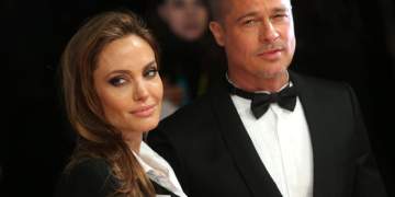 Brad Pitt padit Angelina Jolie-n për 35 milionë dollarë!