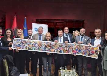 PD dhe PS u bashkuan më në fund, por jo për shqiptarët: Shqipëria hyn në rrjetin pro-Izrael pa transparencë, mes heshtjes së institucioneve