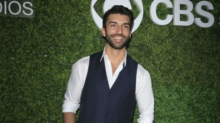 Justin Baldoni ishte gati të hiqte dorë nga filmi ‘It Ends With Us’ për shkak të Ryan Reynolds!