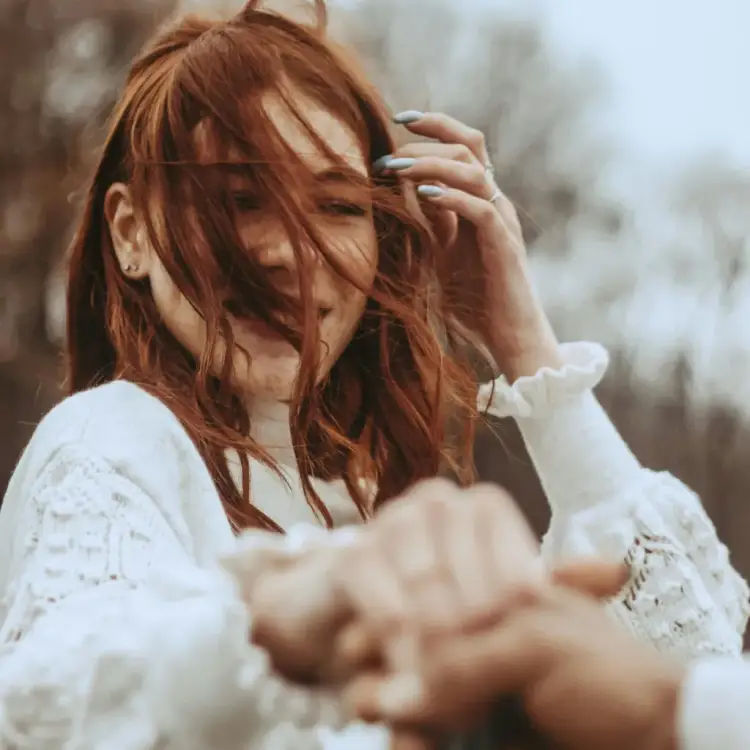 Pesë shenjat e zodiakut që do të gjejnë dashurinë duke filluar nga nesër