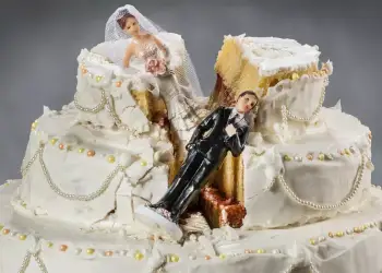 Divorcet gri! Pse çiftet ndahen pas 30 apo edhe 50 vitesh martesë?