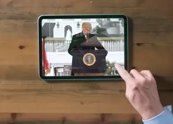 Kjo është videoja e montazhit të Trump që çoi në dorëheqjen e dy drejtorëve të BBC-së