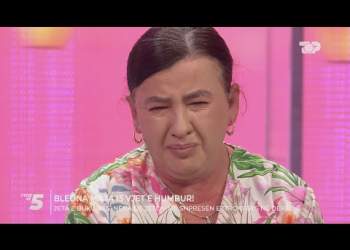 Bukurie Mata mes lotësh: Ende festoj ditëlindjen e Bleones në shtëpi