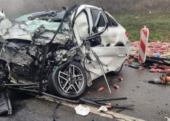 Aksident tragjik në Kosovë, ndërron jetë ekspertja e njohur ekonomisë nga Shqipëria dhe mikesha e saj