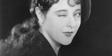 Ironia nuk është thjesht tallje, është inteligjencë