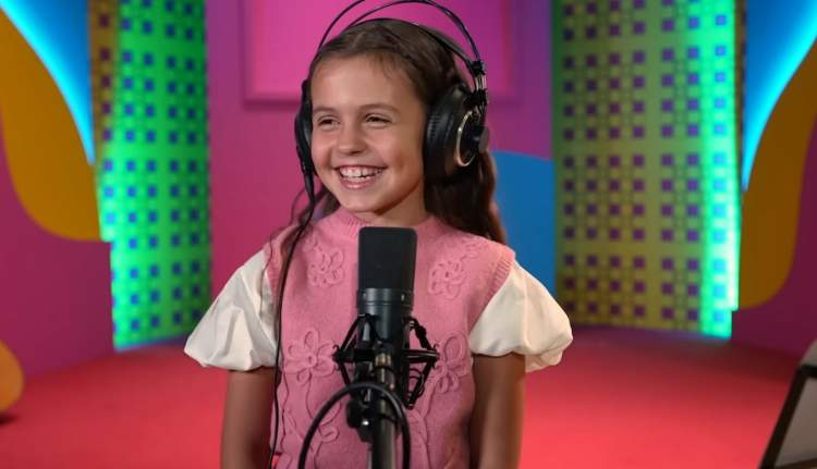 Sukses shqiptar në Itali/ Emma Dakoli, 9 vjeç, fiton Zecchino d’Oro: Ëndrra ime është kënga dhe fuqia e ujit