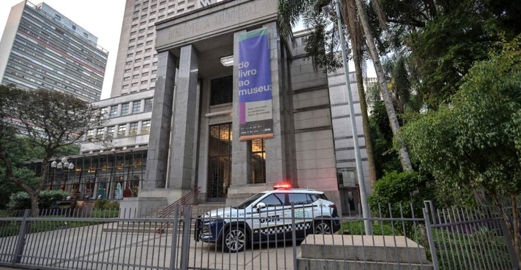 Pas skandalit në Luvër, një tjetër goditje për botën e artit: Gravurat e rralla franceze zhduken nga biblioteka në Sao Paulo!