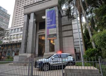 Pas skandalit në Luvër, një tjetër goditje për botën e artit: Gravurat e rralla franceze zhduken nga biblioteka në Sao Paulo!