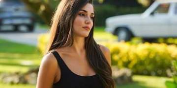 Pas ndarjes me Sabancin, Hande Erçel përflitet për një lidhje të re