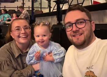 Tragjedi në Krishtlindje/ 2-vjeçarja humb jetën pasi mbytet në pellgun e oborrit të shtëpisë