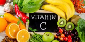 Mungesa e vitaminës C: Katër shenjat që nuk duhet t’i injoroni