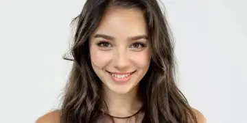 Aktorja artificiale Tilly Norwood trazon botën e filmit! Çfarë frike kanë prej saj?