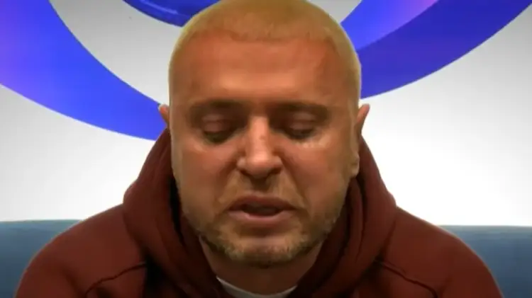 Labi: Motra u martua me zezak, nuk i kam folur për pesë vite